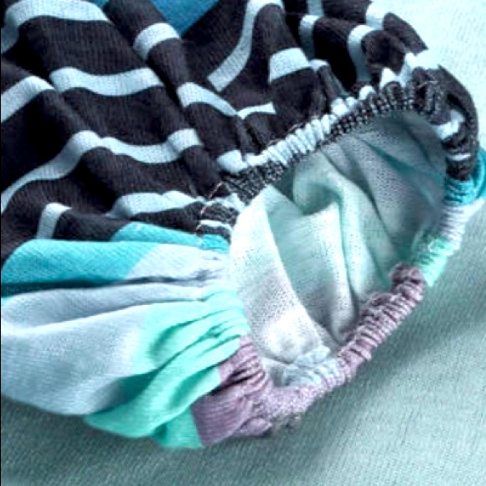 Striped Color Blocked Long Sleeve Top - Picture 5 of 5